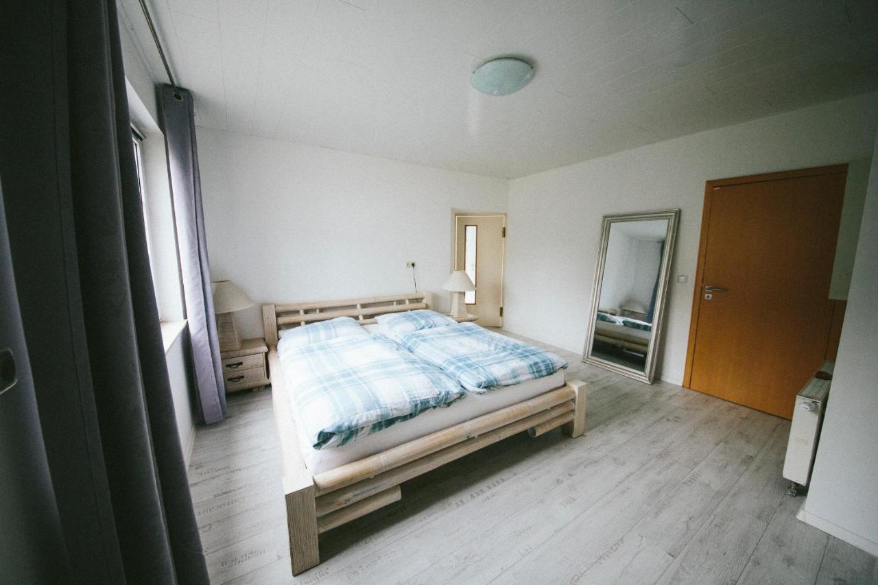 Grosse & Voll Ausgestattete Apartments, Studios, Doppelzimmer, Workspace, Parkplatz, Netflix, Prime & Schnelles Wifi In Ruhiger Lage Mit Garten Rudolstadt Exteriér fotografie